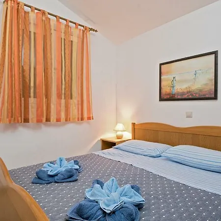Holidayhomehr Apartamento